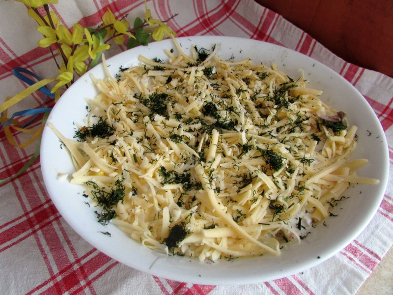 Sałatka śledziowa z warzywami