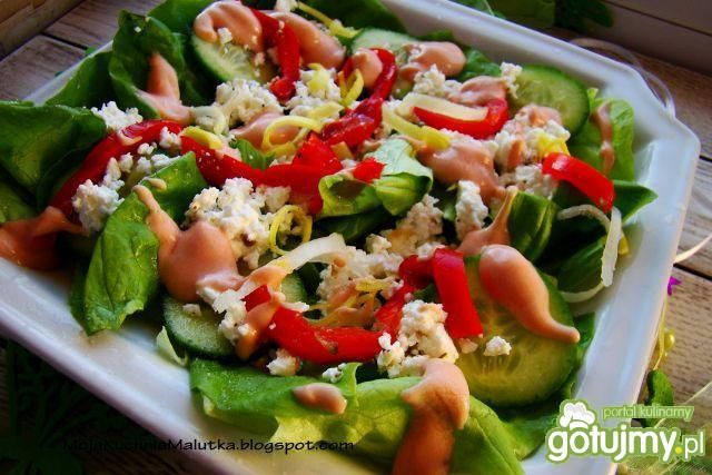 Sałatka śniadaniowa z twarożkiem 2 Sałatka śniadaniowa z twarożkiem 2