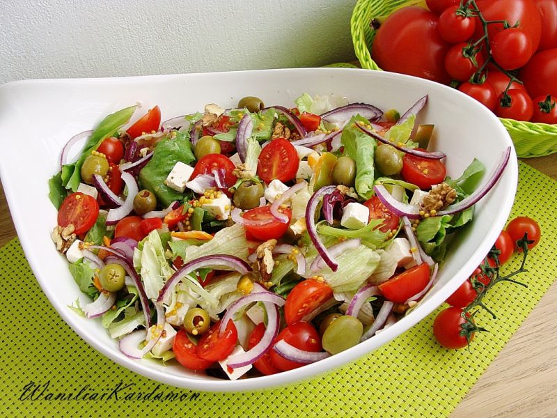 Sałatka środziemnomorska