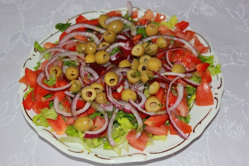 Sałatka środziemnomorska  Sałatka środziemnomorska