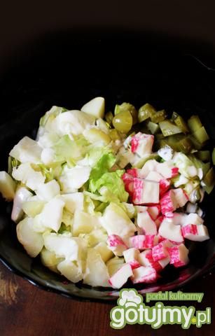 Sałatka surimi w jogurtowym sosie Sałatka surimi w jogurtowym sosie