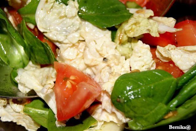 Sałatka szpinakowa z winegret