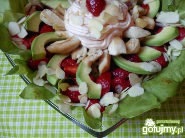 sałatka truskawkowa pokusa