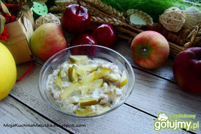 Sałatka tuńczykowa z twarożkiem 