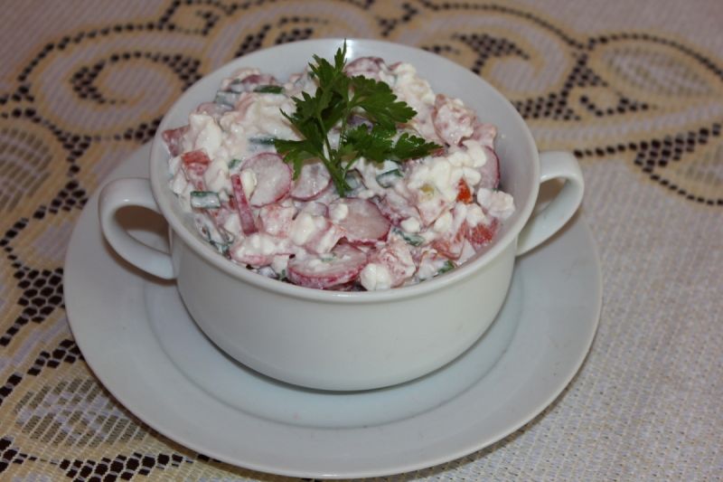 Sałatka twarogowa Sałatka twarogowa