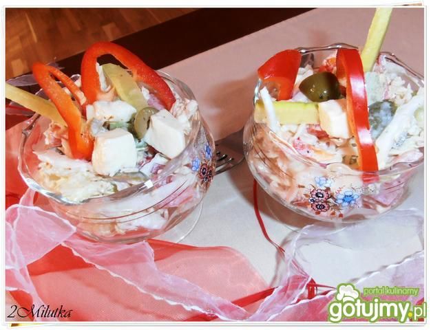 Sałatka w barwnych kolorach