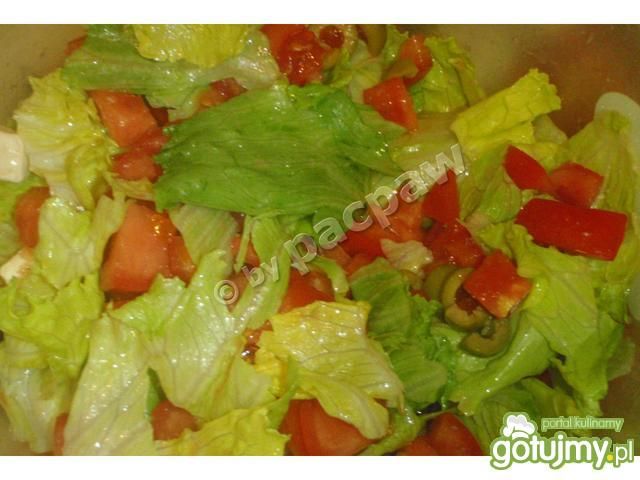 Sałatka w stylu greckim Sałatka w stylu greckim