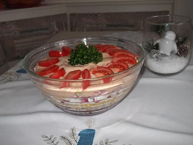 Salatka warstwowa Salatka warstwowa