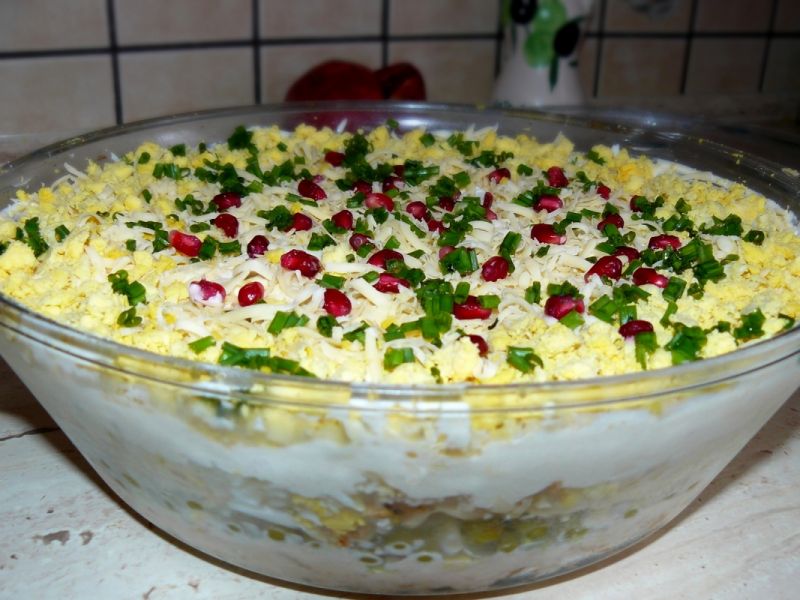 Sałatka warstwowa 'mojej Mamy'