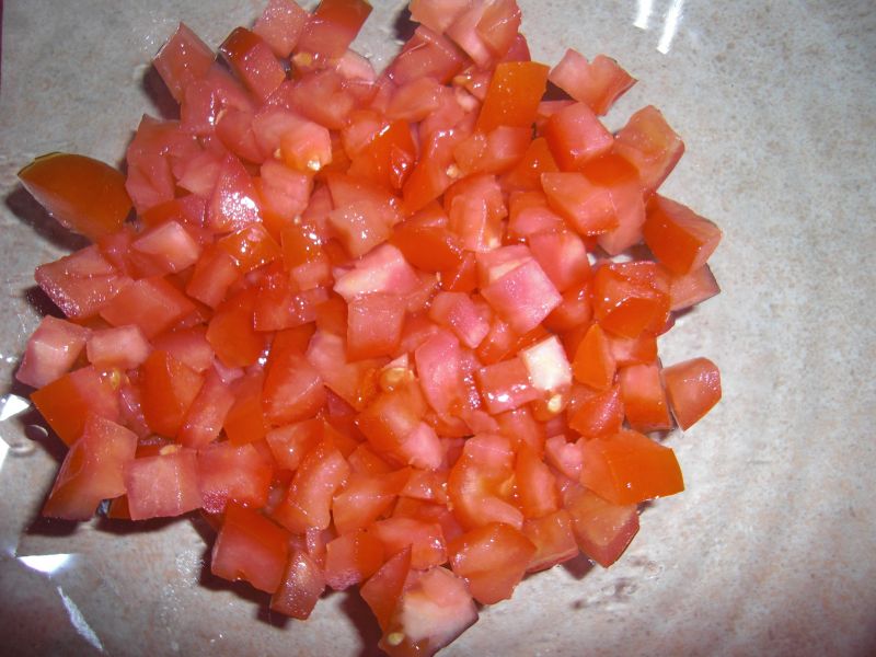 Sałatka warstwowa z pomidorami