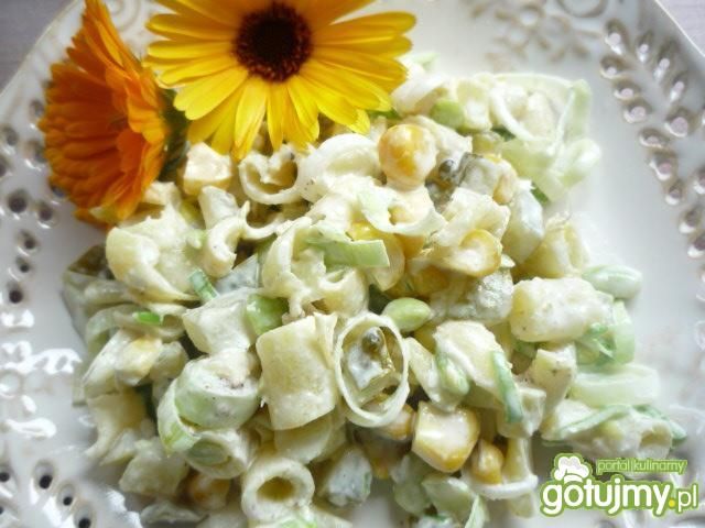 Sałatka warzywna z fasolką szparagową