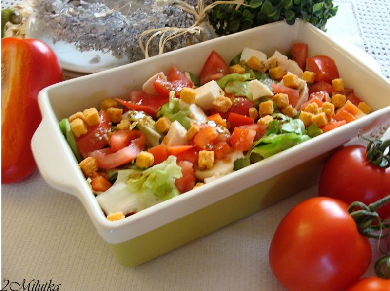 Sałatka wieloskładnikowa