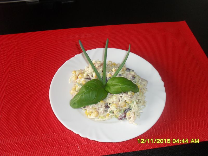 Sałatka wieloskładnikowa Sałatka wieloskładnikowa