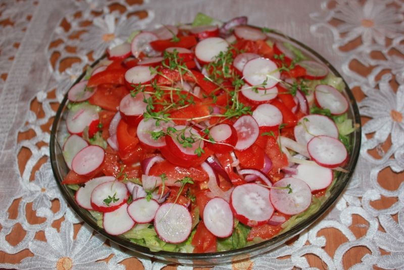 Sałatka witaminowa  Sałatka witaminowa