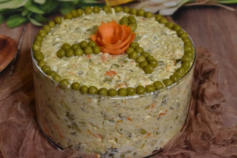 Sałatka wyśmienita