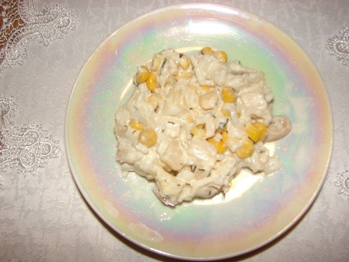 Sałatka z ananasem i kurczakiem Sałatka z ananasem i kurczakiem