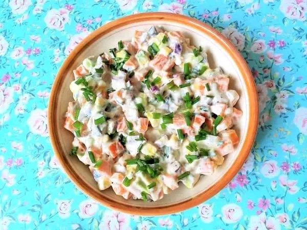 Sałatka z awokado i marchewki  Sałatka z awokado i marchewki