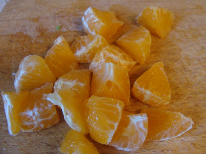 Sałatka z awokado, mandarynką w syropie klonowym