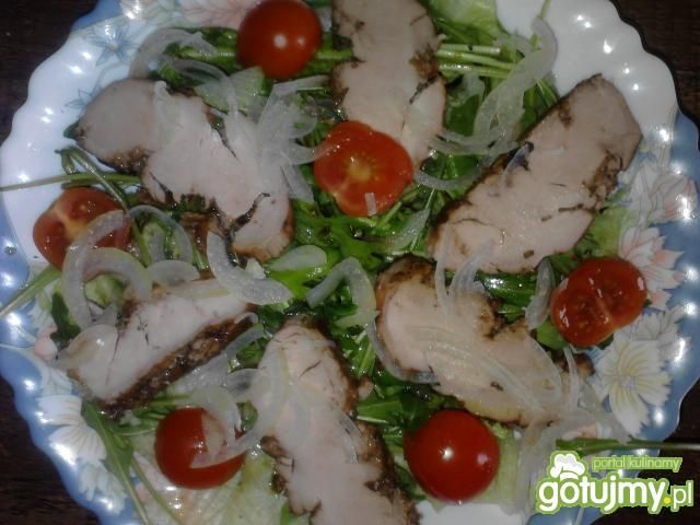 Sałatka z balsamiczną polędwiczką Sałatka z balsamiczną polędwiczką