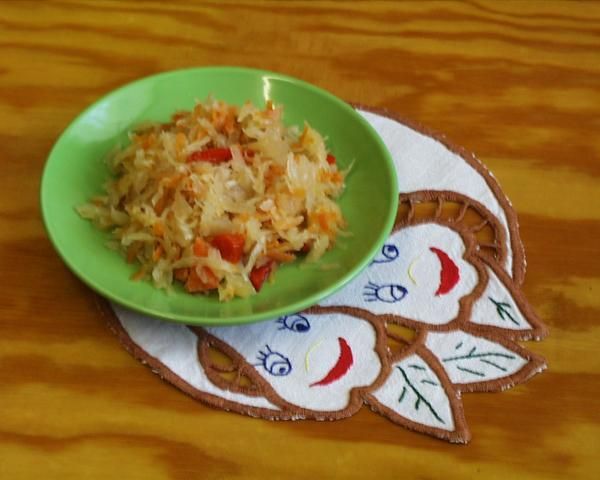 Sałatka z białej kapusty