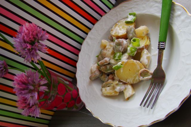 Sałatka z bobu i szparagów Sałatka z bobu i szparagów