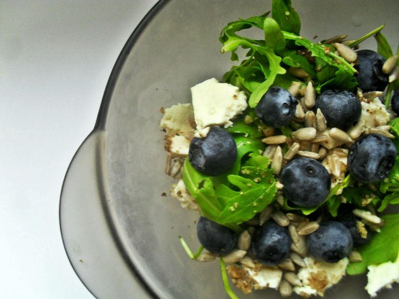 Sałatka z borówką