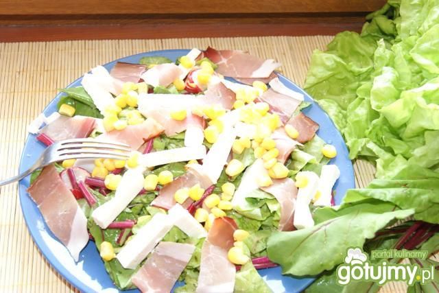 Sałatka z botwinką i fetą Sałatka z botwinką i fetą