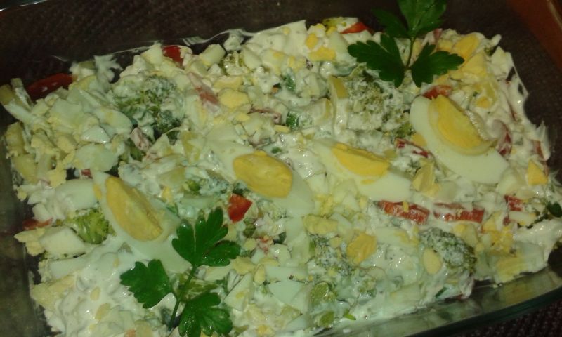 Sałatka z brokułami Sałatka z brokułami