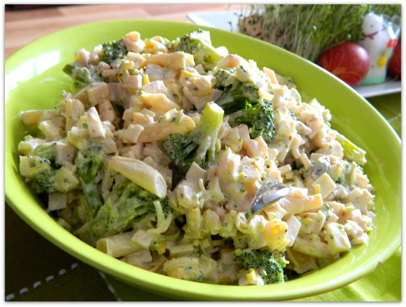 Sałatka z brokułem i fasolką