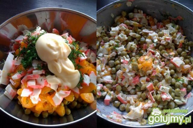 sałatka z brzoskwiniami sałatka z brzoskwiniami