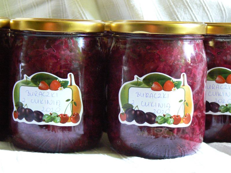 Sałatka z buraków i cukinii Sałatka z buraków i cukinii