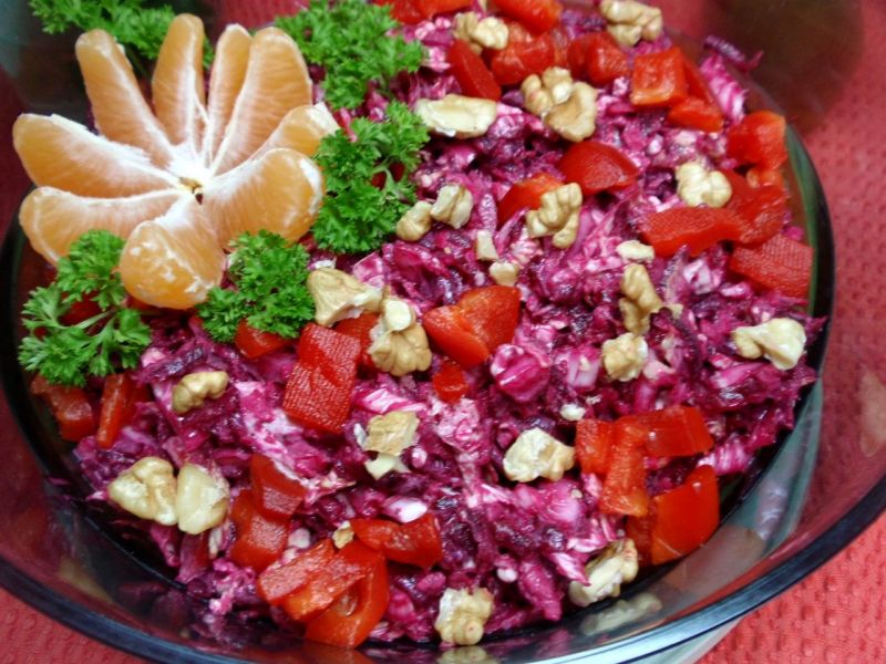 Sałatka z buraków i kapusty pekińskiej