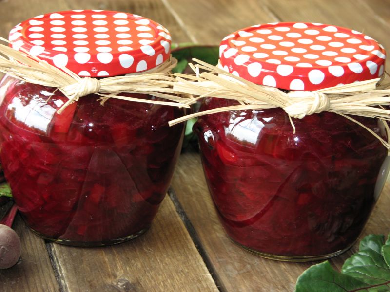 Sałatka z buraków i papryki na zimę