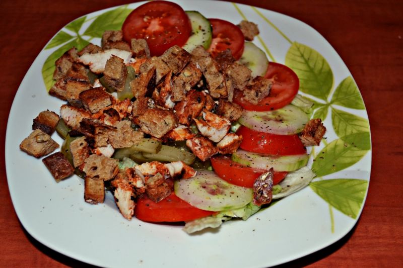 Sałatka z cytrynowym kurczakiem