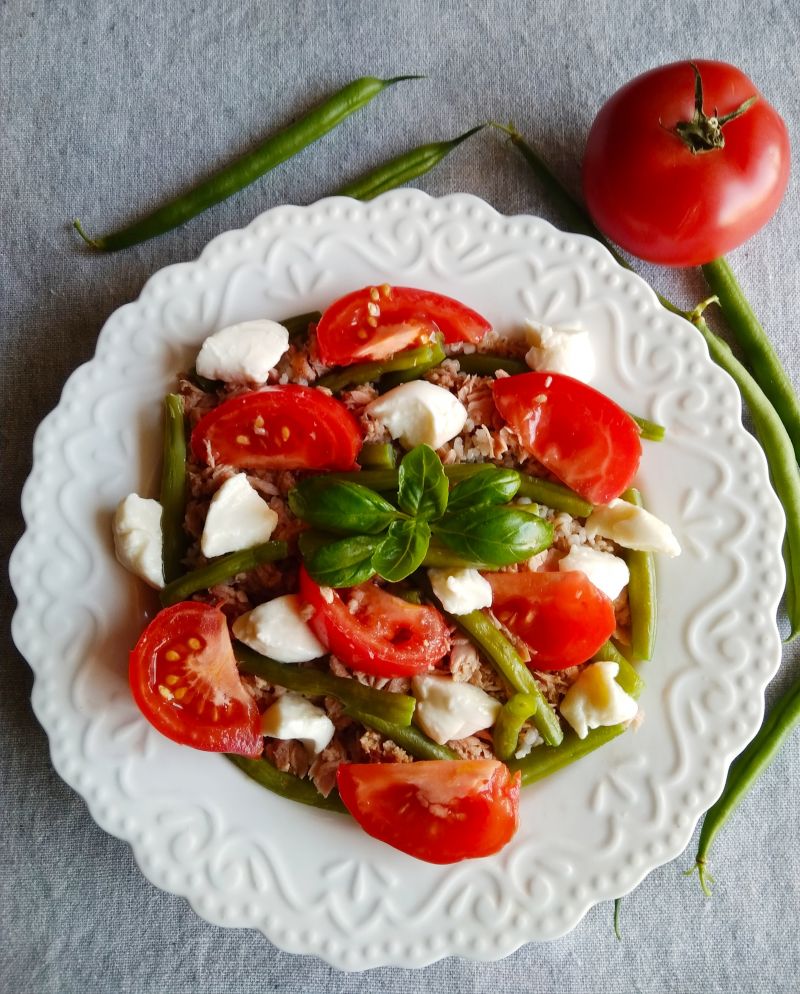 Sałatka z fasolką szparagową i kaszą orkiszową