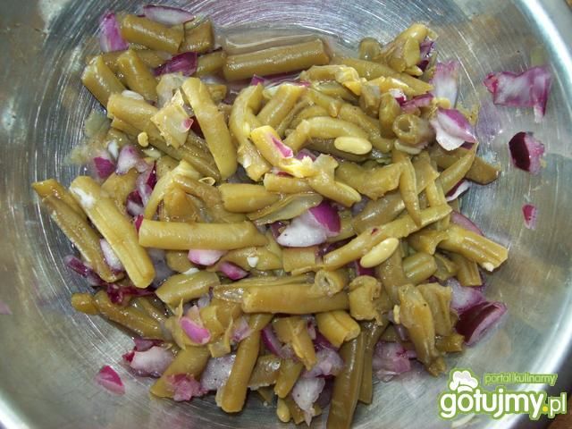 Sałatka z fasolki konserwowej 3 Sałatka z fasolki konserwowej 3