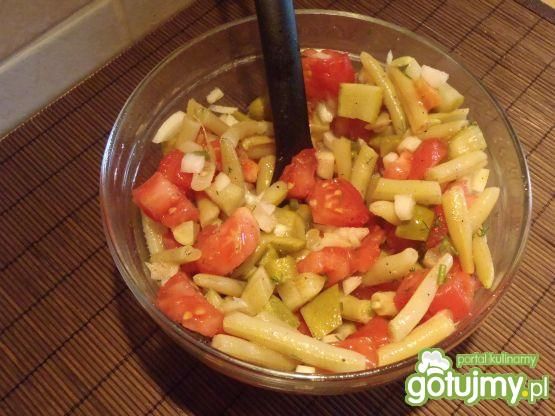 Sałatka z fasolki szparagowej 