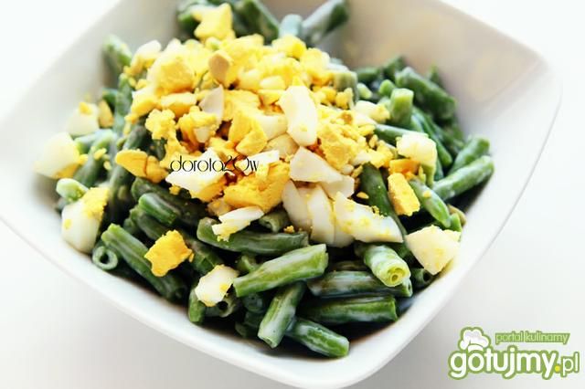 Sałatka z fasolki szparagowej z jajkiem