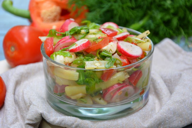 Sałatka z fasolki szparagowej z rukolą 