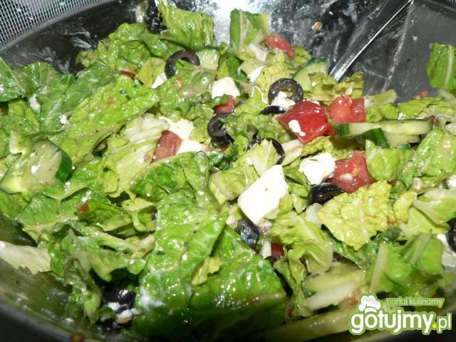 Sałatka z fetą i oliwkami 5 Sałatka z fetą i oliwkami 5