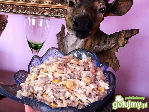 Sałatka z gotowanych pieczarek