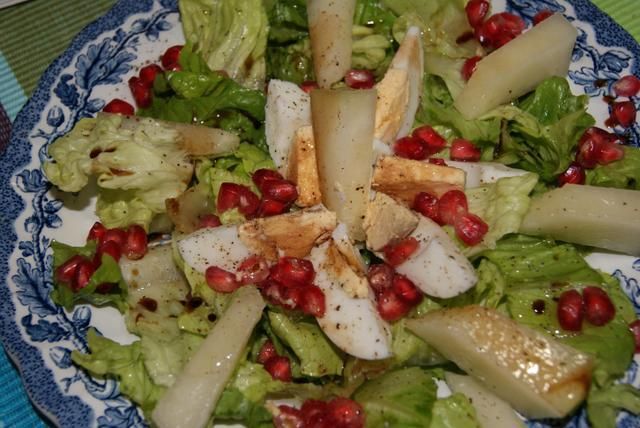 Salatka z granatem i melonem. Salatka z granatem i melonem.