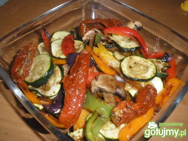 Sałatka z grillowanych warzyw 