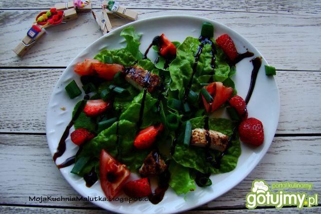 Sałatka z grillowanym kurczakiem 2 Sałatka z grillowanym kurczakiem 2