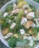 Sałatka z gruszką i gorgonzolą Sałatka z gruszką i gorgonzolą