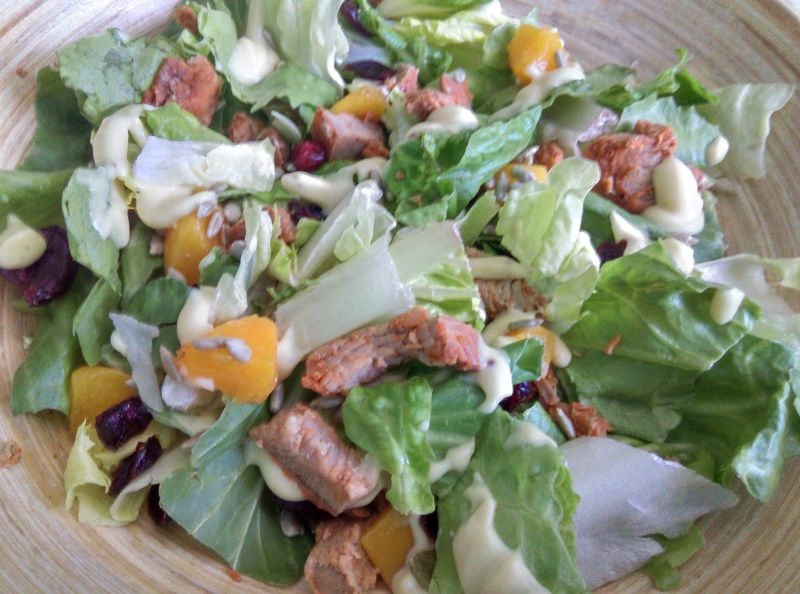 Sałatka z indykiem na słodko