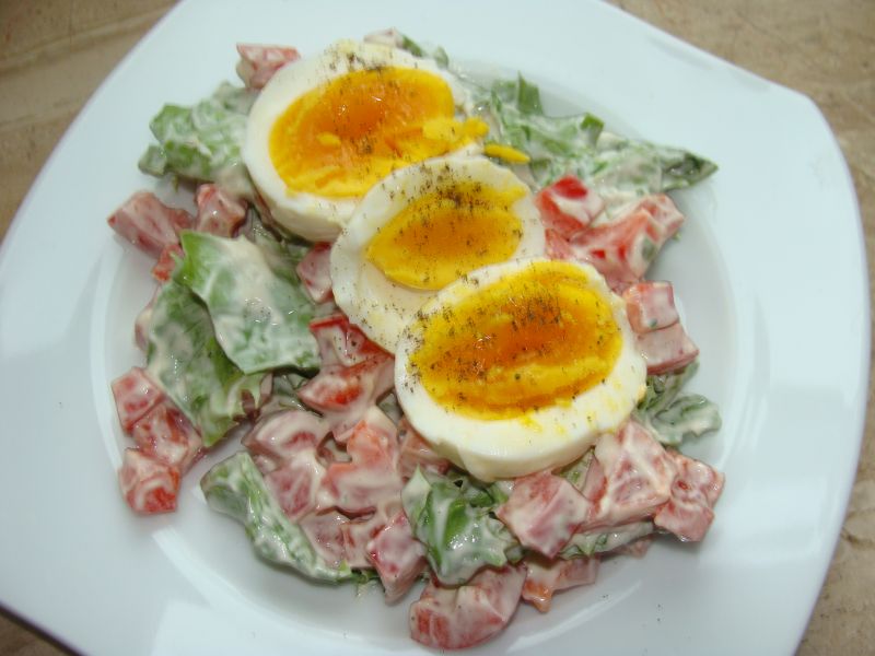 Sałatka z jajem Sałatka z jajem