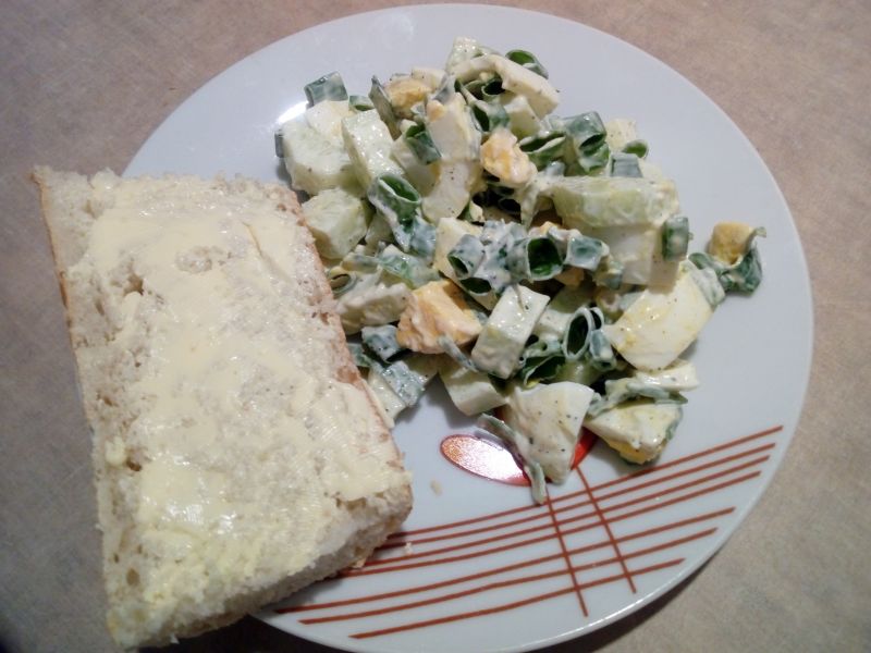 Sałatka z jajkiem Sałatka z jajkiem