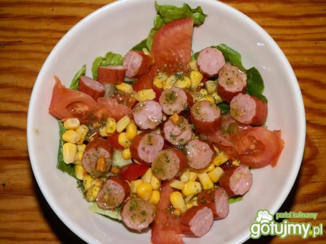 Sałatka z kabanosem Sałatka z kabanosem