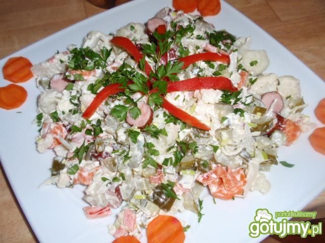 Sałatka z  kalafiora Sałatka z  kalafiora